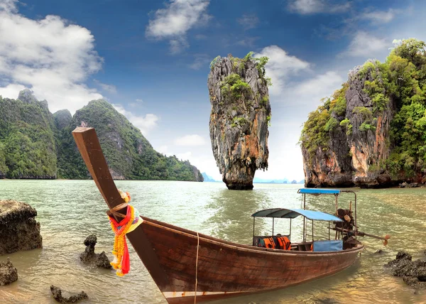 depositphotos 7604246 stock photo james bond island phang nga